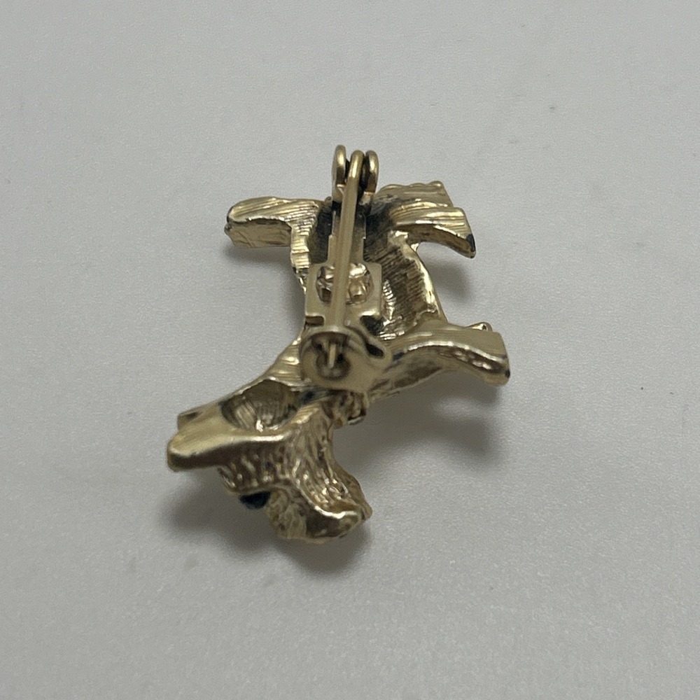 Vintage Scottish Terrier Dog Pin Metal Yellow/Gold - Picture 10 of 10